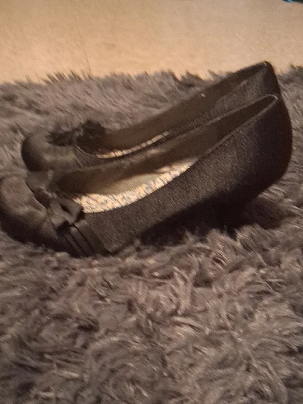 Mudd Women's Black Bow-Accent Round-Toe Flats